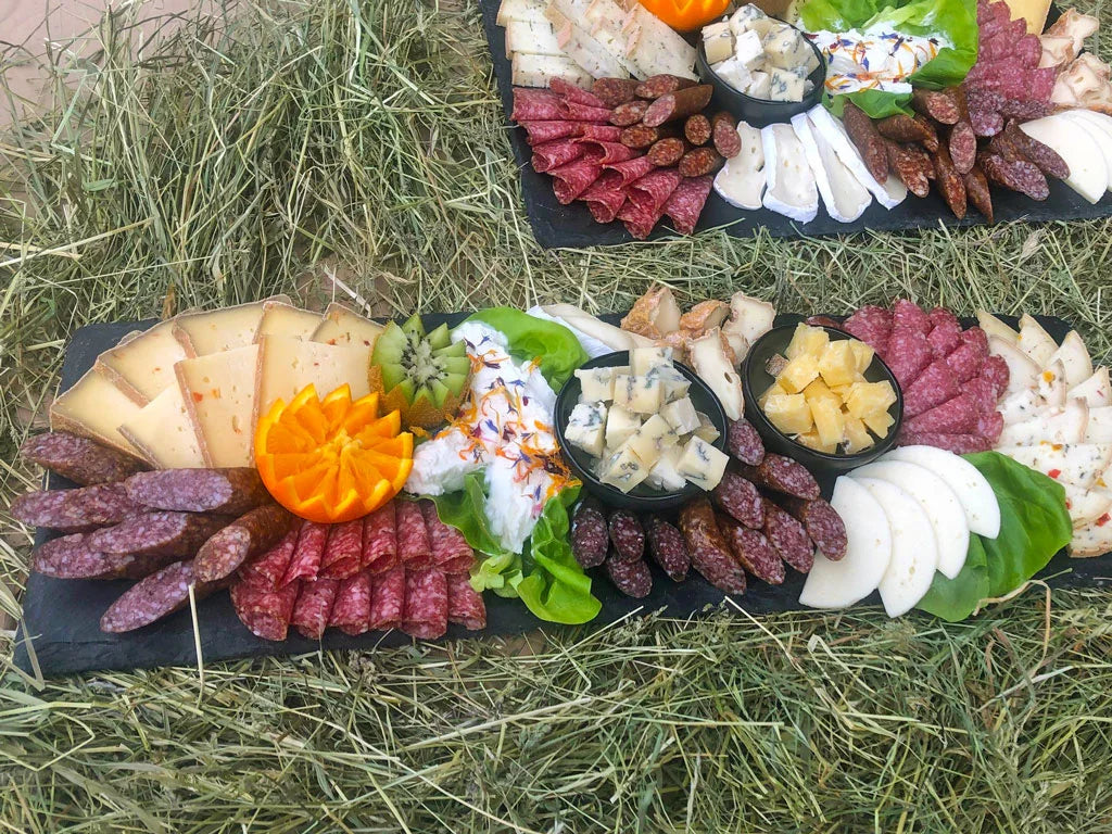 Wurst- & Käseplatten in Bio-Qualität vom Biomilchhof Berl